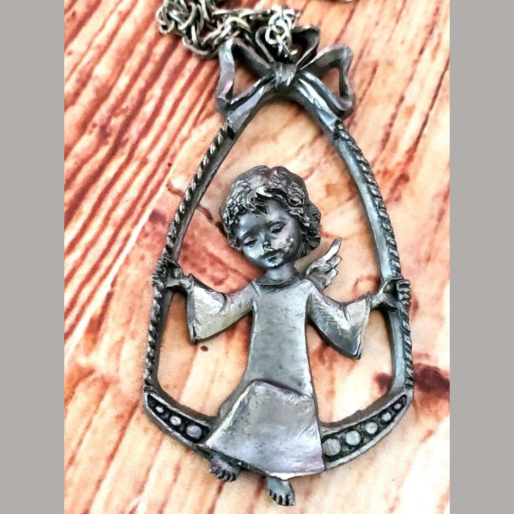 Pewter Hand Finished Angel on Swing Ornament on Chain by Peltro Made in Italy